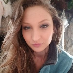 Meet your Posher, Alisa